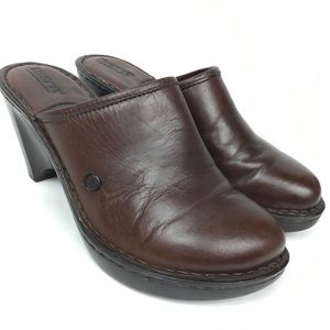BØRN Sz 7/38 Brown Leather Mules